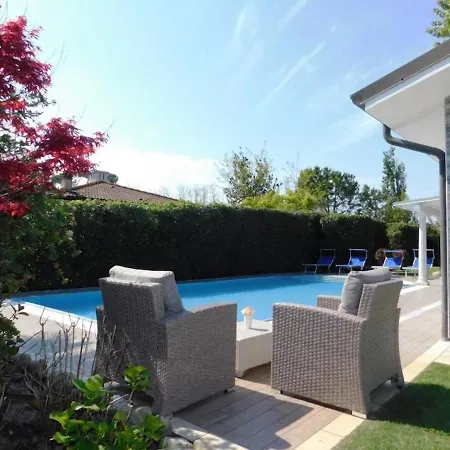Villa Elegant In The Idyllic Island Of Albarella